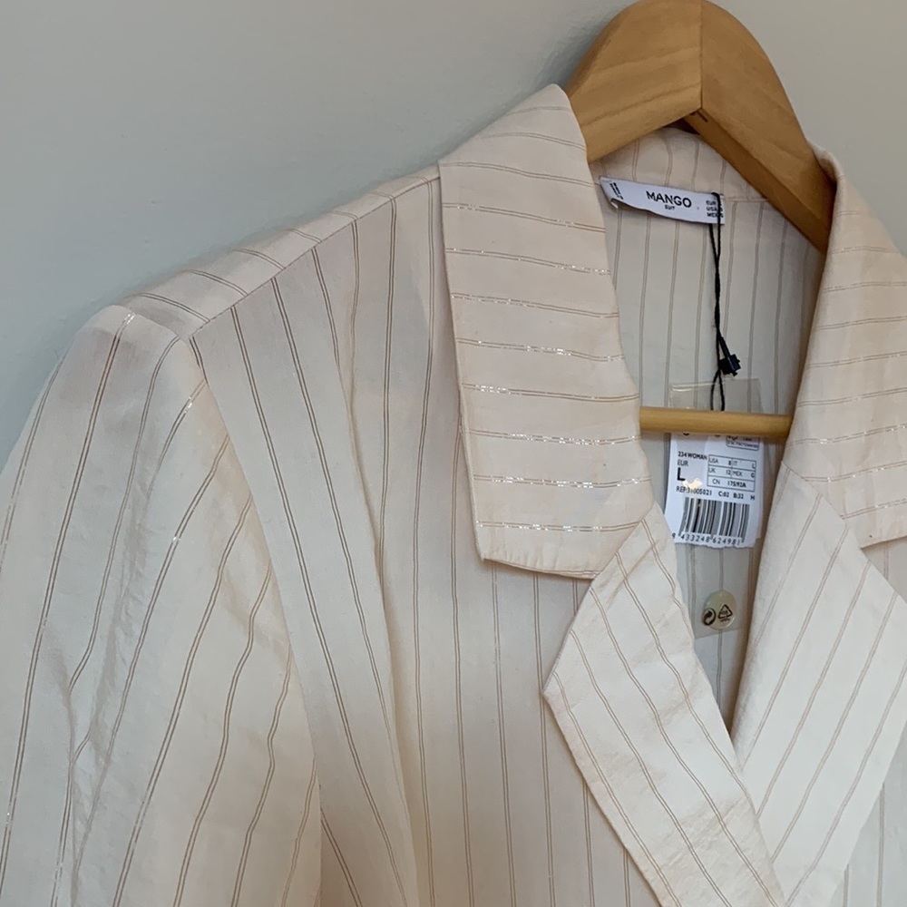 NWT Mango Suit Jacket Longe Sleeve Cream Jacket with Metallic Stripes Size 8